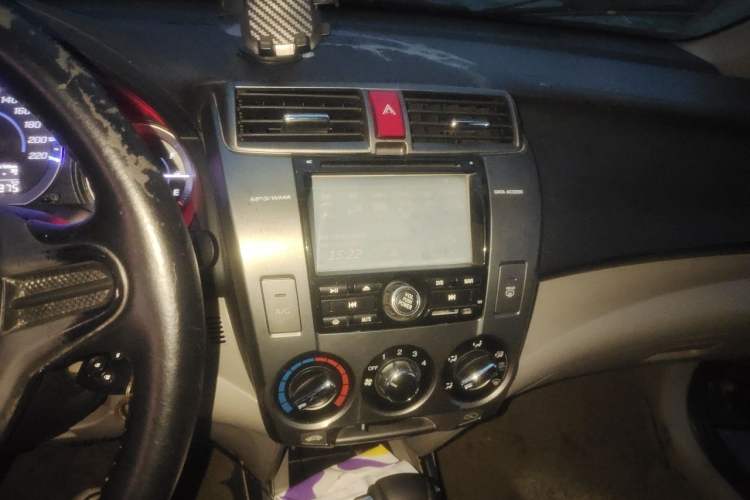 Used Honda City Classic 2012 1.5L Automatic Flagship Edition Audio And AC Panel