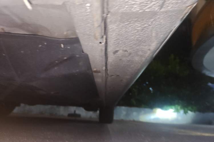 Used Honda City Classic 2012 1.5L manual Comfort version Chassis Front Left