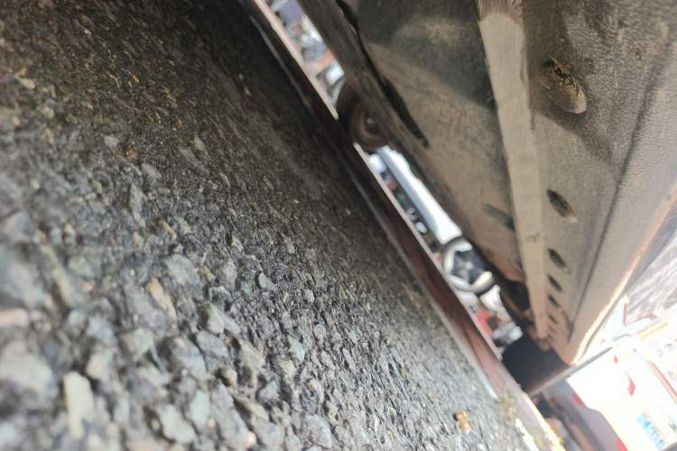 Used Honda City Classic 2012 1.5L manual Comfort version Chassis Front Left