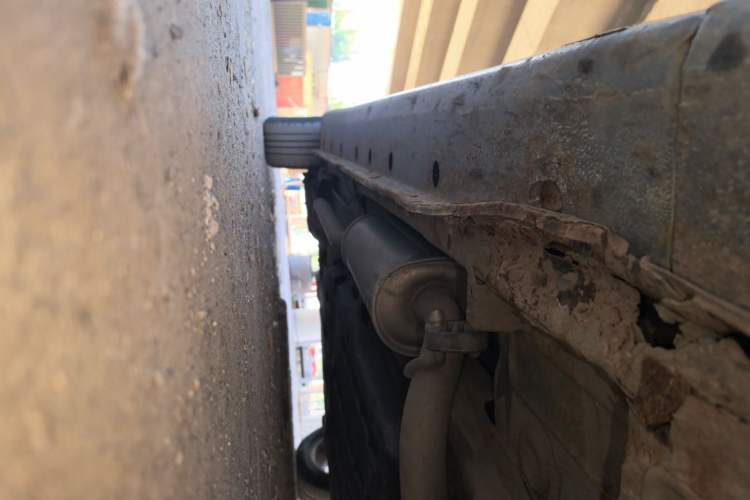 Used Honda City Classic 2012 1.5L manual Comfort version Chassis Front Right