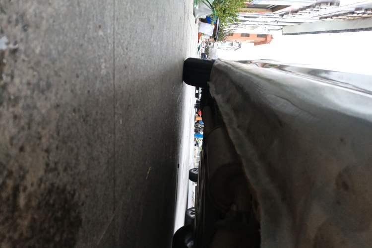 Used Honda City Classic 2012 1.5L manual Comfort version Chassis Front Right