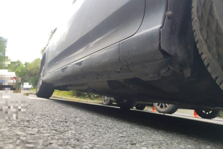 Used Honda City Classic 2012 1.5L manual Elite Edition Chassis Front Right
