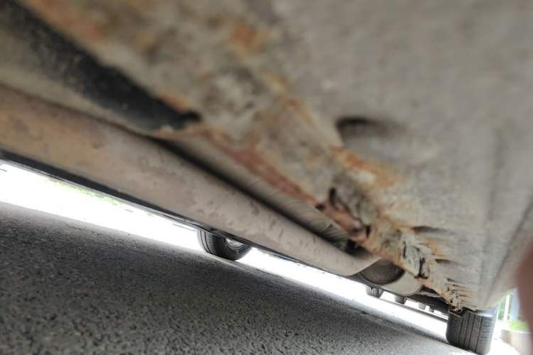 Used Honda City Classic 2012 1.5L manual Comfort version Chassis Rear Right