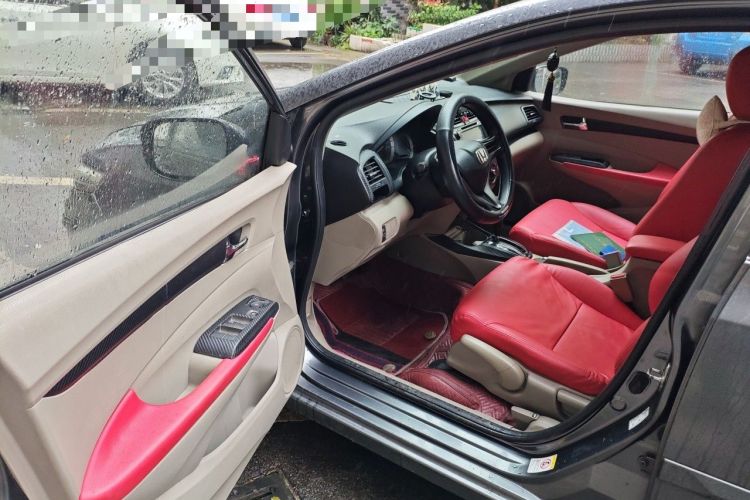 Used Honda City Classic 2012 1.5L Automatic Elite Edition Driver Seat