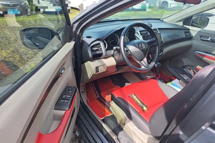 Used Honda City Classic 2012 1.5L Automatic Elite Edition Driver Seat