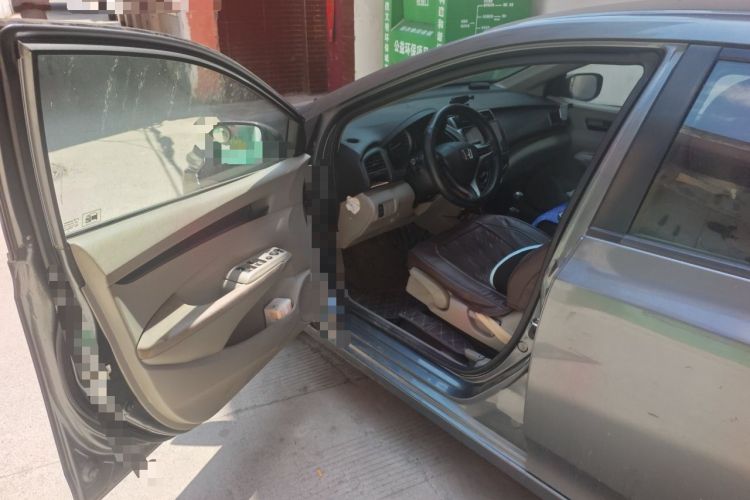 Used Honda City Classic 2012 1.5L manual Comfort version Driver Seat