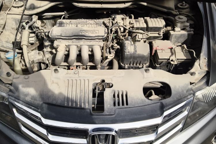 Used Honda City Classic 2012 1.5L manual Comfort version Engine Bay