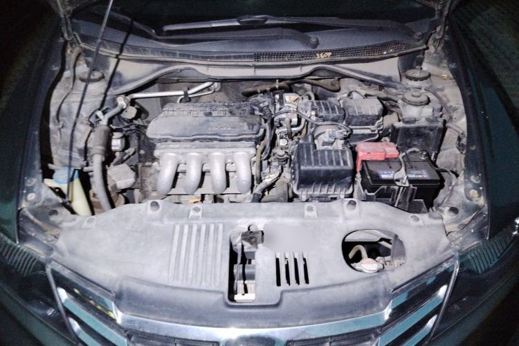 Used Honda City Classic 2012 1.5L manual Elite Edition Engine Bay