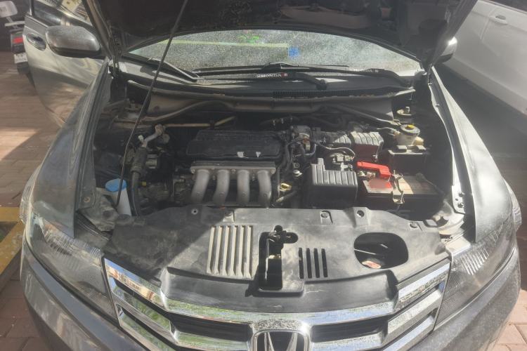 Used Honda City Classic 2012 1.5L Automatic Flagship Edition Engine Bay