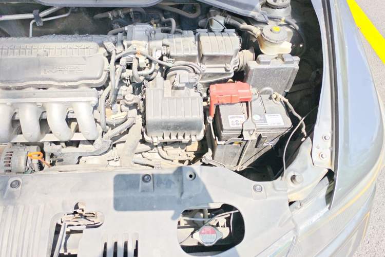 Used Honda City Classic 2012 1.5L Automatic Elite Edition Engine Bay Left