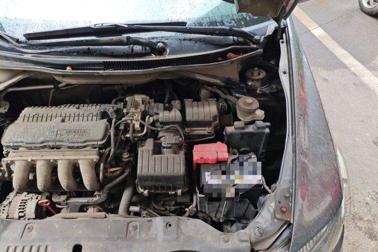 Used Honda City Classic 2012 1.5L Automatic Elite Edition Engine Bay Left