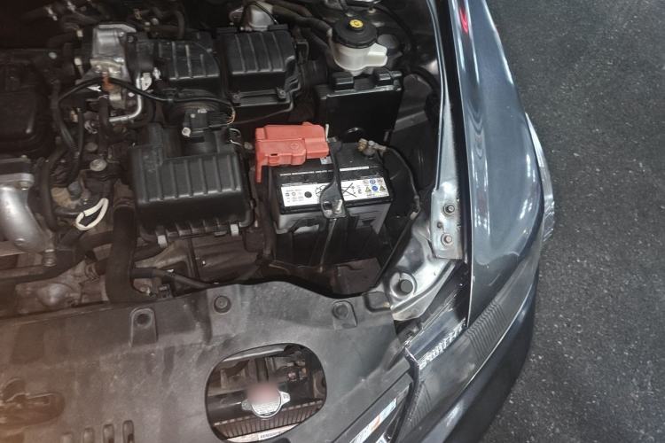 Used Honda City Classic 2012 1.5L manual Comfort version Engine Bay Left