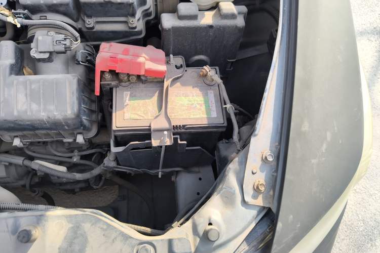 Used Honda City Classic 2012 1.5L Automatic Elite Edition Engine Bay Left