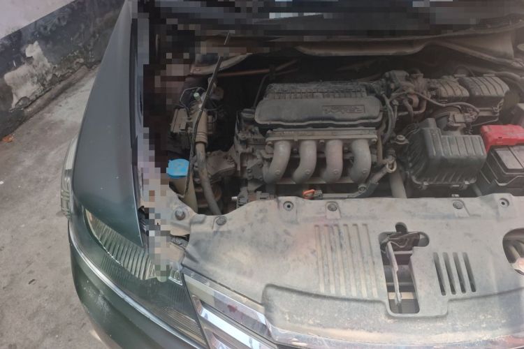 Used Honda City Classic 2012 1.5L manual Comfort version Engine Bay Right