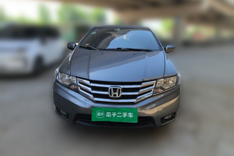 Used Honda City Classic 2012 1.5L manual Comfort version Front