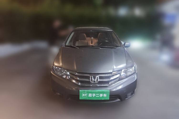 Used Honda City Classic 2012 1.5L manual Comfort version Front