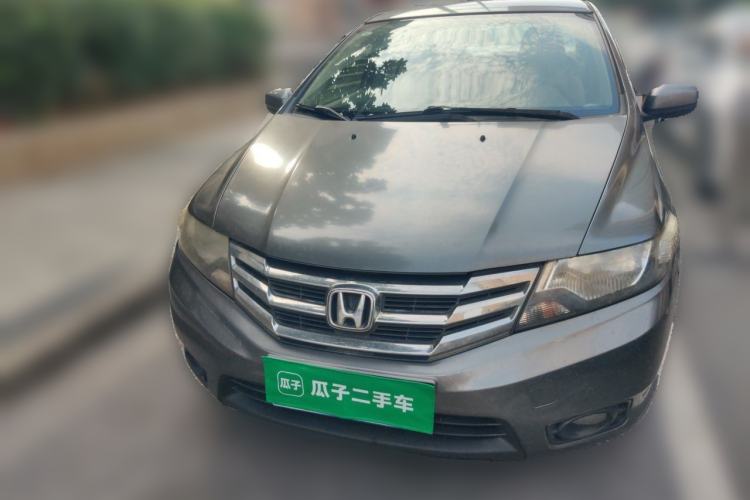 Used Honda City Classic 2012 1.5L manual Comfort version Front