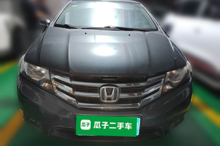 Used Honda City Classic 2012 1.5L manual Comfort version Front