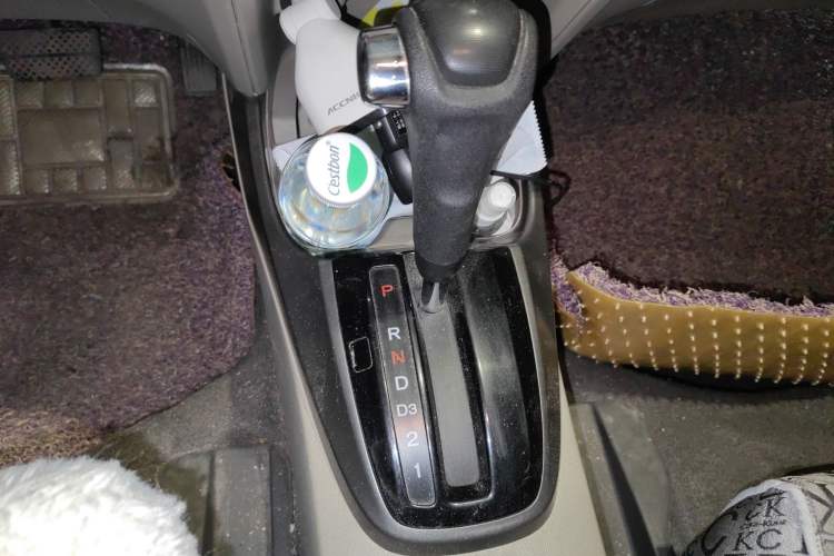 Used Honda City Classic 2012 1.5L Automatic Elite Edition Gear Lever