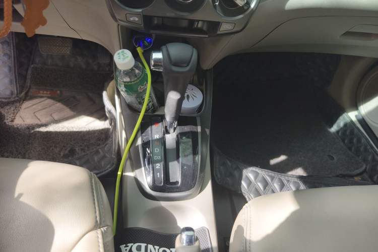 Used Honda City Classic 2012 1.5L Automatic Flagship Edition Gear Lever