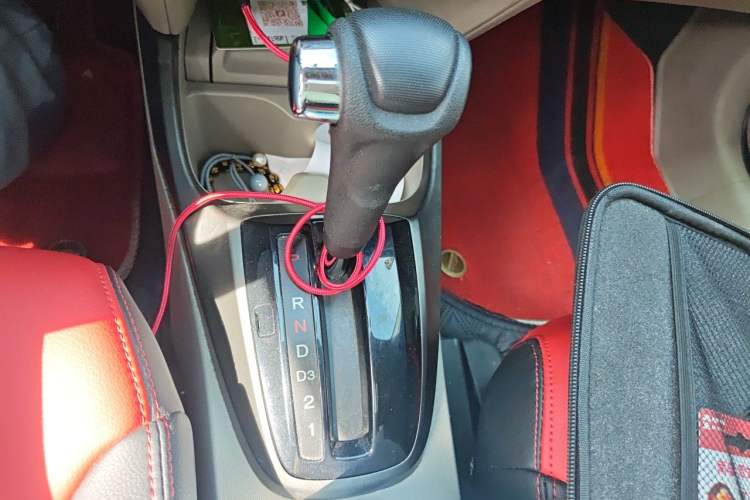 Used Honda City Classic 2012 1.5L Automatic Elite Edition Gear Lever
