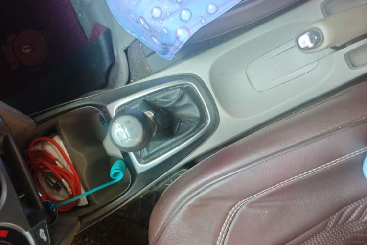 Used Honda City Classic 2012 1.5L manual Comfort version Gear Lever