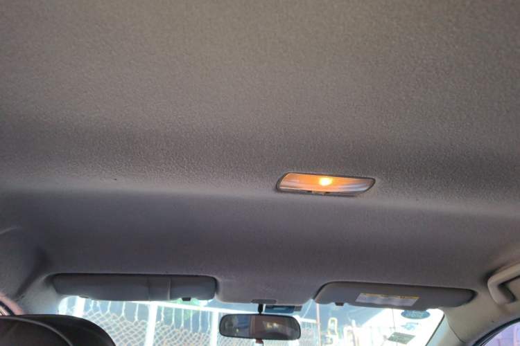 Used Honda City Classic 2012 1.5L manual Comfort version Headliner