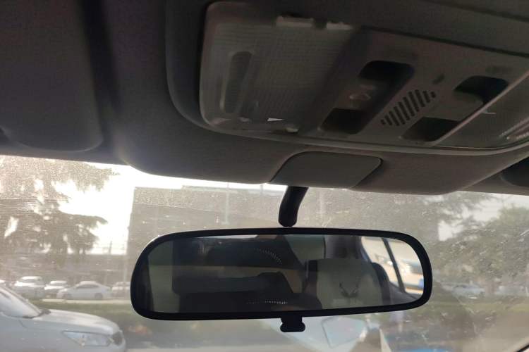 Used Honda City Classic 2012 1.5L Automatic Elite Edition Headliner