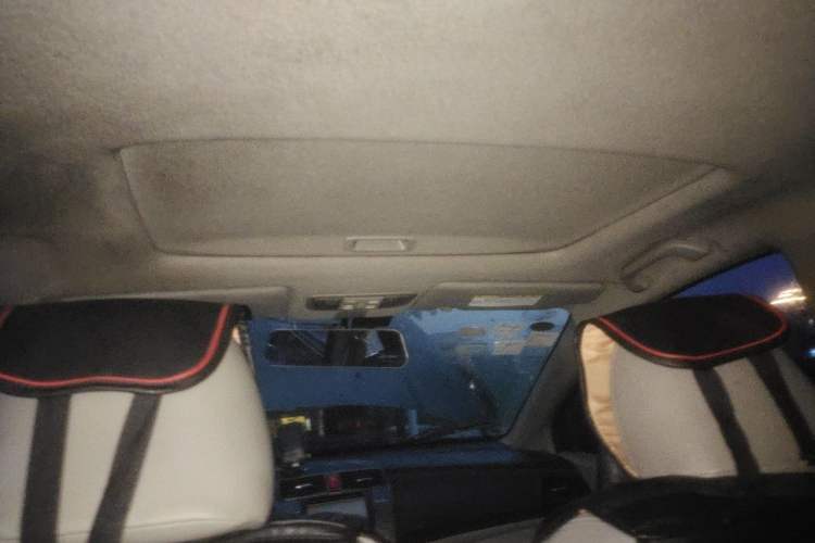 Used Honda City Classic 2012 1.5L Automatic Flagship Edition Headliner