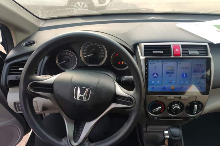 Used Honda City Classic 2012 1.5L Automatic Elite Edition Interior 2