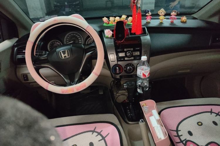 Used Honda City Classic 2012 1.5L Automatic Elite Edition Interior 2