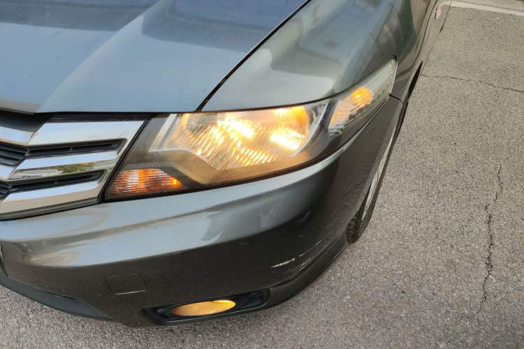Used Honda City Classic 2012 1.5L Automatic Elite Edition Left Front Headlight