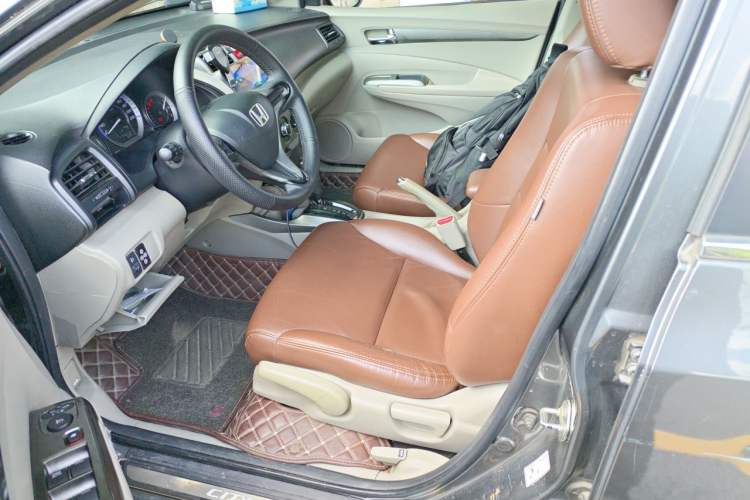 Used Honda City Classic 2012 1.5L Automatic Elite Edition Left Front Seat