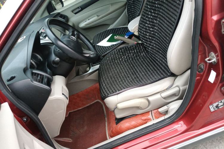 Used Honda City Classic 2012 1.5L manual Comfort version Left Front Seat