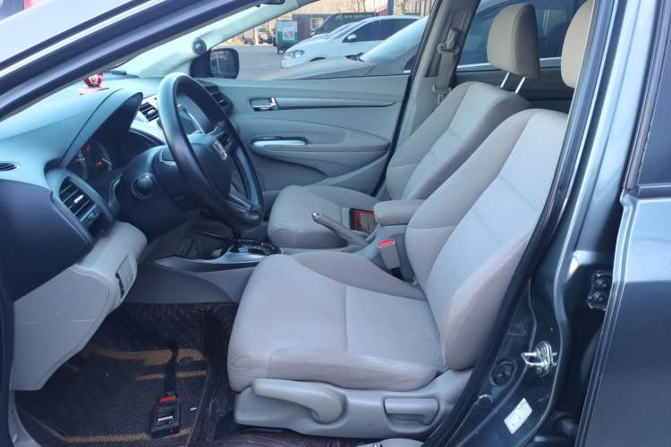 Used Honda City Classic 2012 1.5L Automatic Elite Edition Left Front Seat