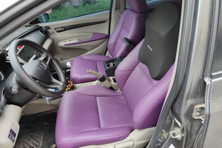 Used Honda City Classic 2012 1.5L manual Comfort version Left Front Seat