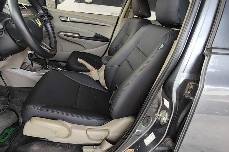 Used Honda City Classic 2012 1.5L Automatic Elite Edition Left Front Seat