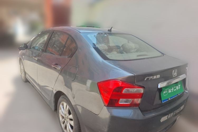 Used Honda City Classic 2012 1.5L manual Comfort version Rear Left 45 Deg