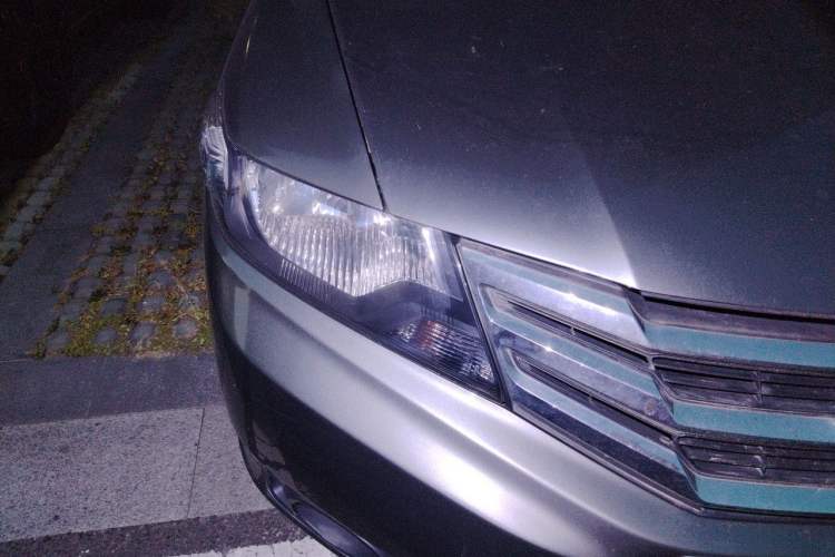 Used Honda City Classic 2012 1.5L manual Elite Edition Right Front Headlight