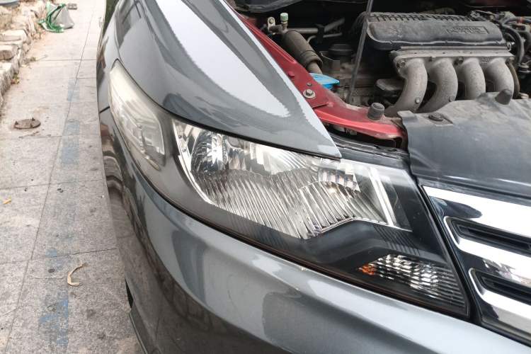 Used Honda City Classic 2012 1.5L manual Comfort version Right Front Headlight
