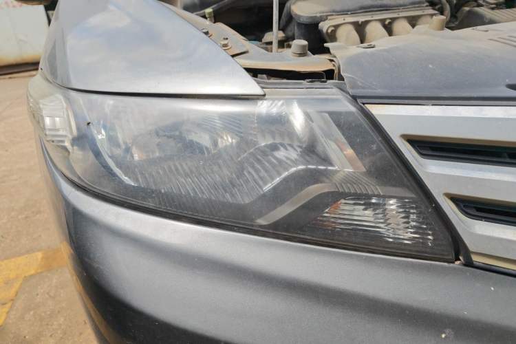 Used Honda City Classic 2012 1.5L manual Elite Edition Right Front Headlight