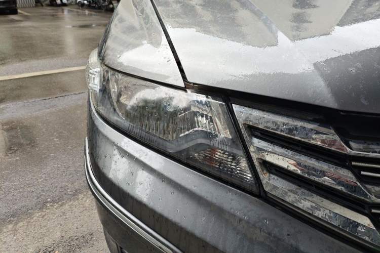 Used Honda City Classic 2012 1.5L Automatic Elite Edition Right Front Headlight