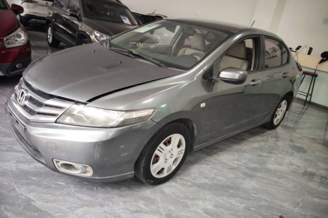 Used Honda City Classic 2012 1.5L manual Comfort version