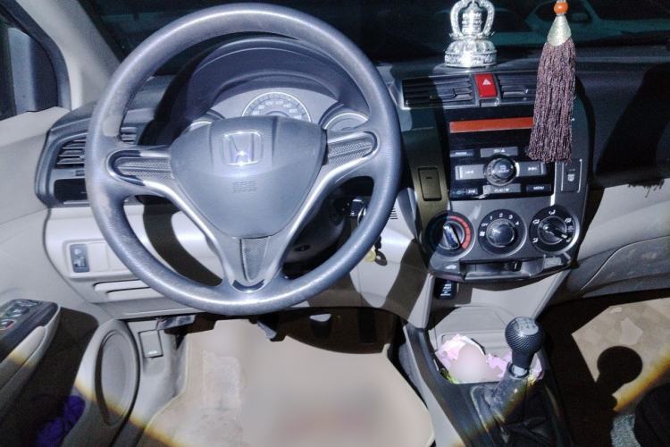 Used Honda City Classic 2012 1.5L manual Elite Edition Steering Wheel