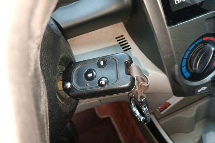 Used Honda City Classic 2012 1.5L manual Comfort version Vehicle Key