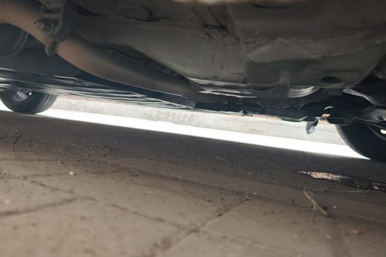 Used Honda City Classic 2012 1.5L manual Comfort version Chassis Front Right