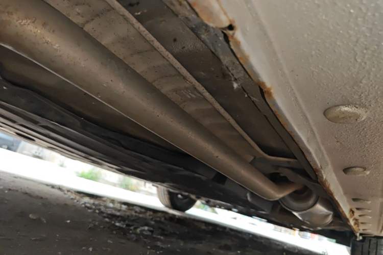 Used Honda City Classic 2012 1.5L manual Comfort version Chassis Rear Right