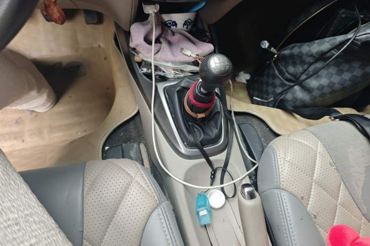 Used Honda City Classic 2012 1.5L manual Comfort version Gear Lever