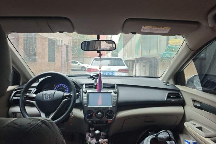 Used Honda City Classic 2012 1.5L manual Comfort version Headliner