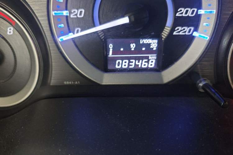 Used Honda City Classic 2012 1.5L manual Comfort version Odometer Close Up